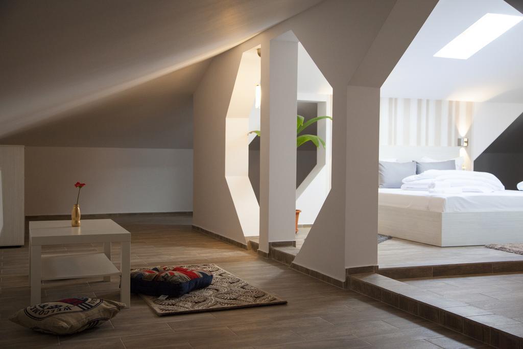 Hotel Nova Residence Букурещ Стая снимка