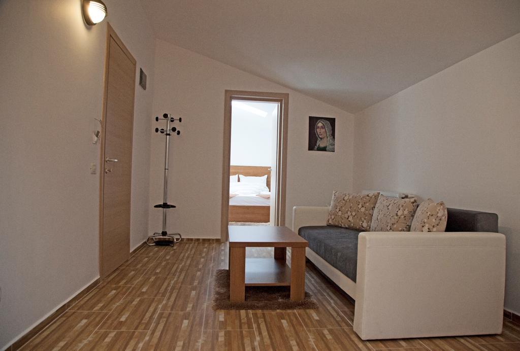 Hotel Nova Residence Букурещ Екстериор снимка