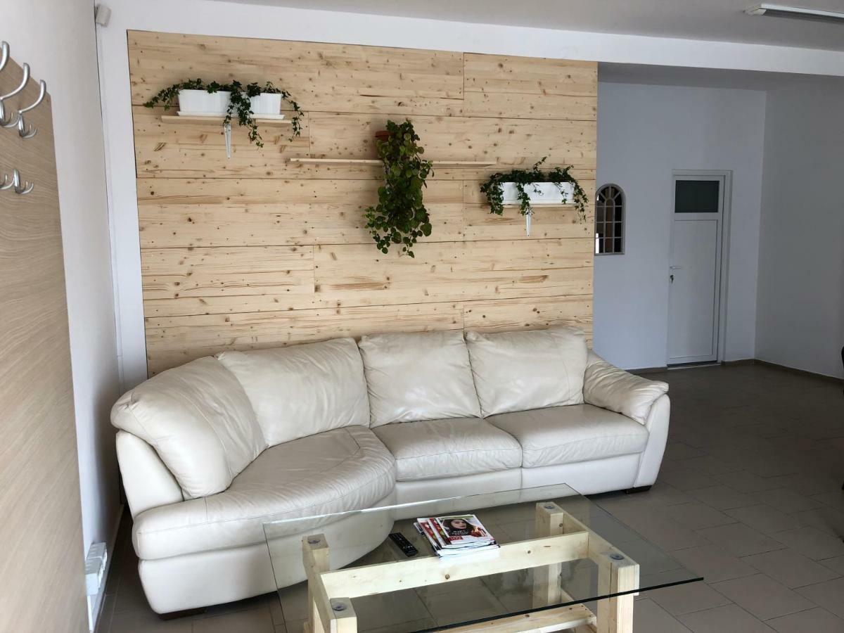 Hotel Nova Residence Букурещ Екстериор снимка